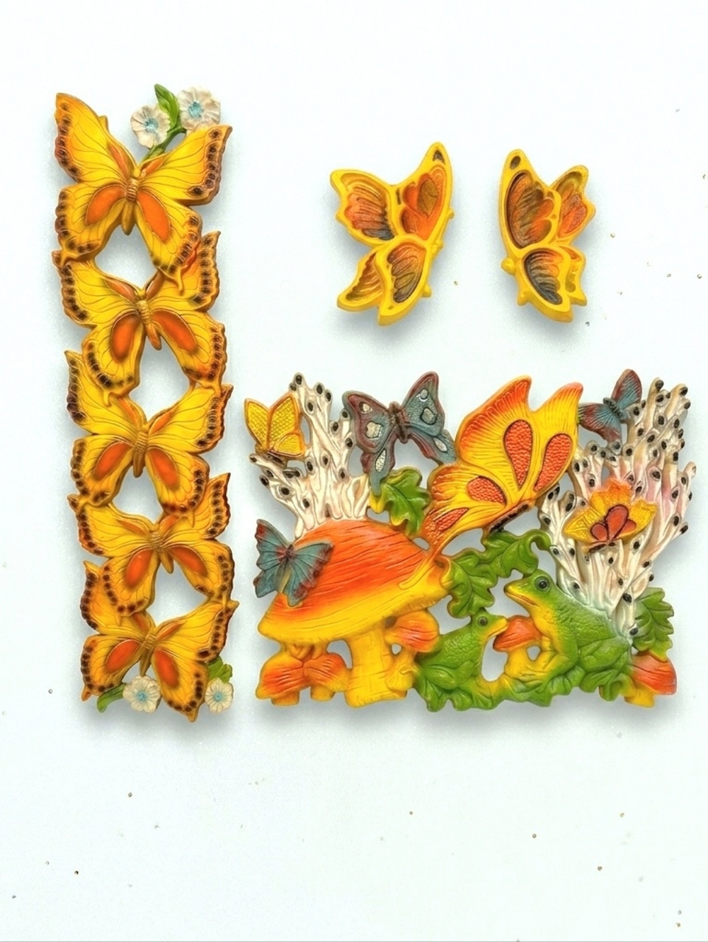 1978 Universal Statuary Corp. Chicago Mushroom Frog Butterfly Plaque Set Of 4